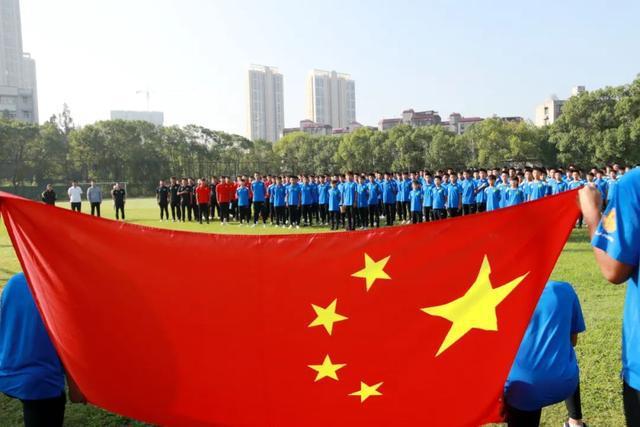 2023年中国电视市场出货量创十年来新低